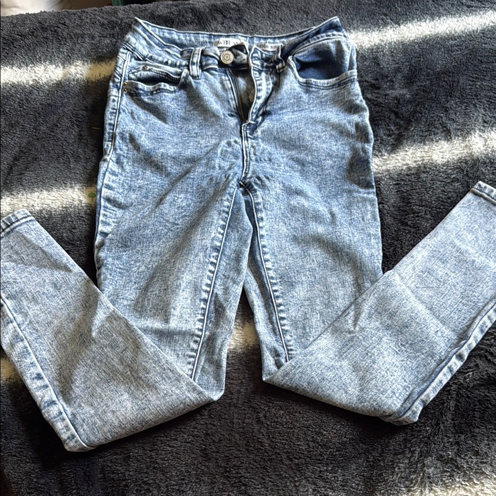Acid wash Blue high riseSkinny Jeans Classic Style